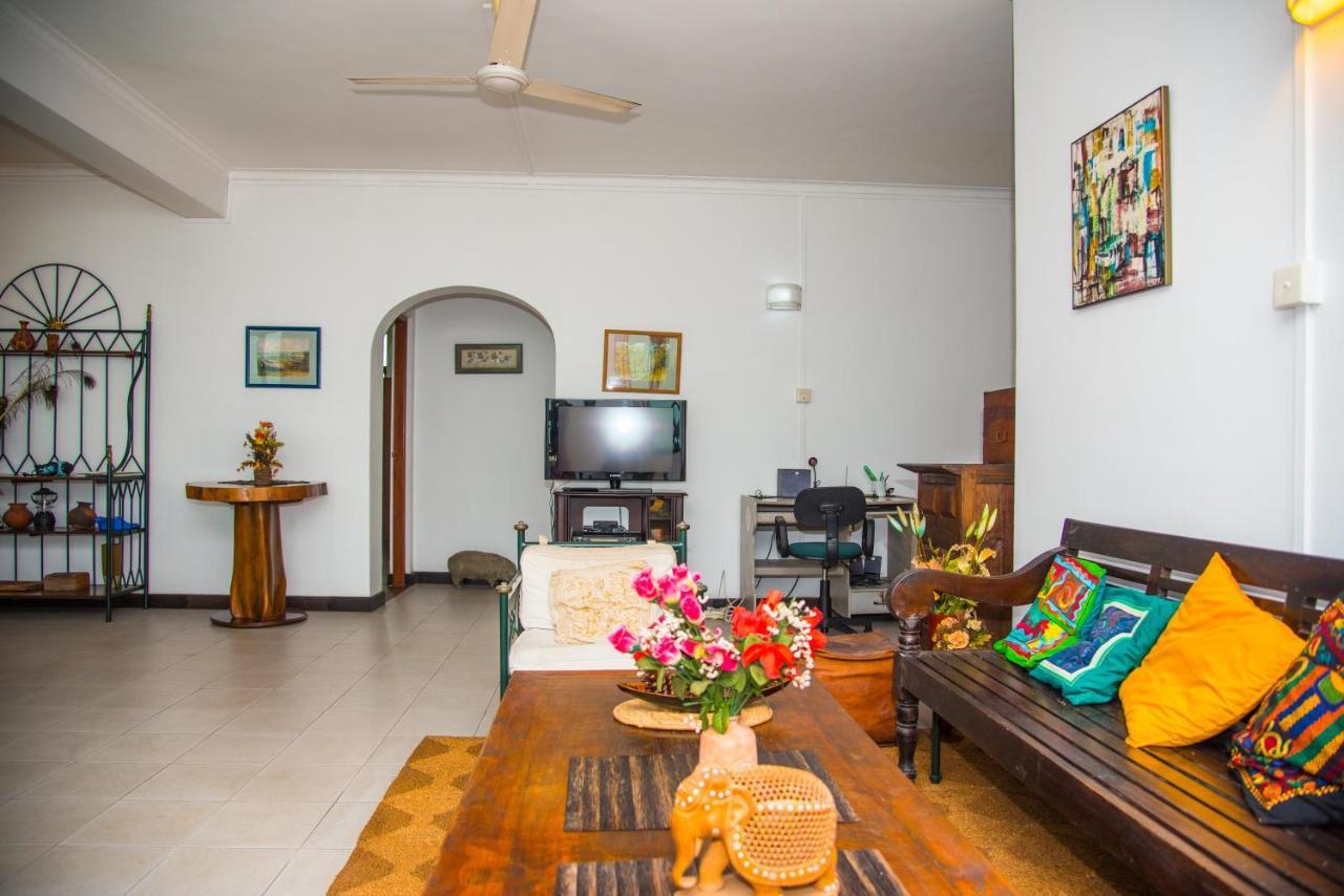 Yoho Galle Face Cove Colombo Exterior photo